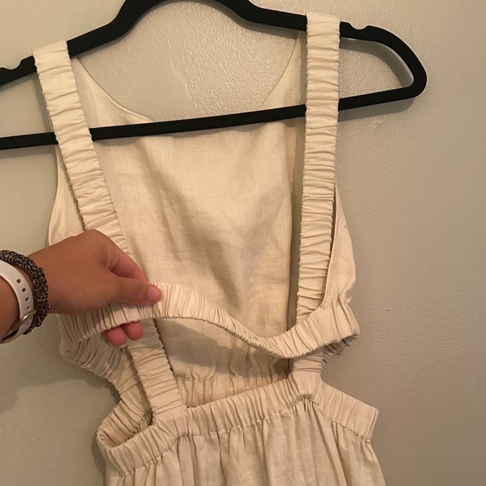 Berlook Flax Cream Sleeveless Dress